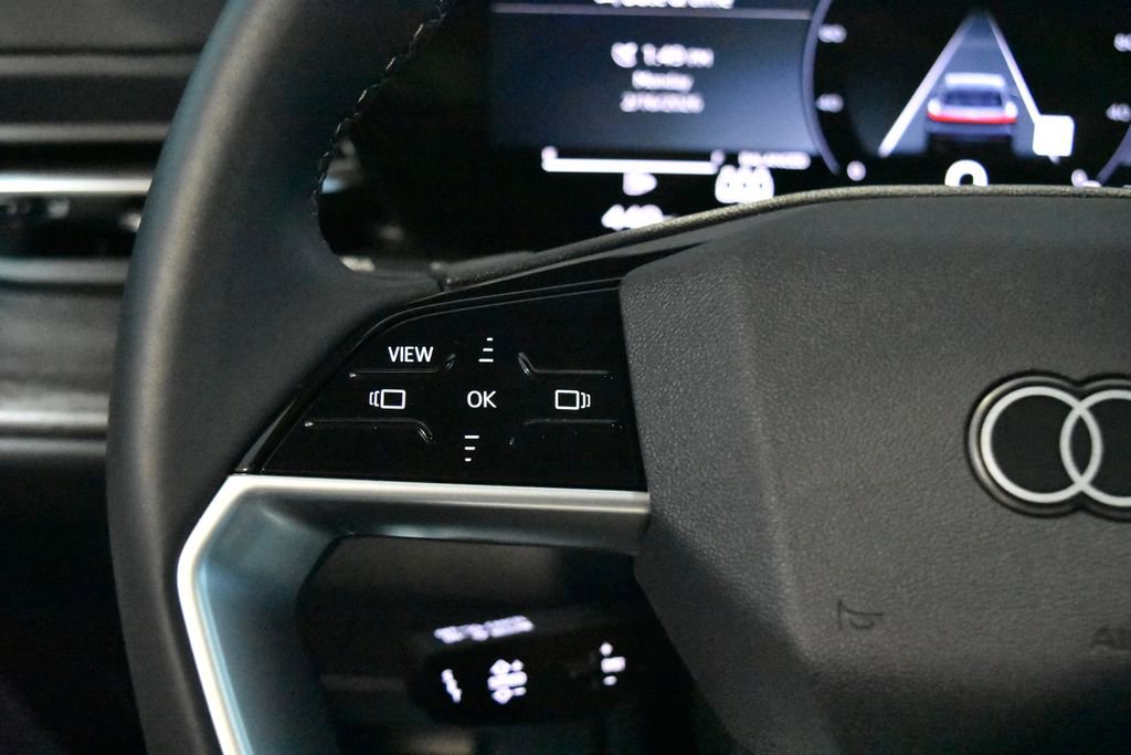 Certified 2025 Audi Q5 Premium w/ Convenience Package image 8