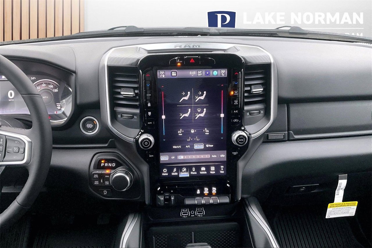 New 2026 RAM 1500 4x4 Crew Cab image 12