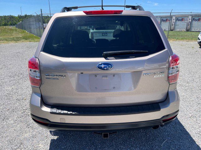 Used 2014 Subaru Forester 2.5i Premium w/ Popular Package #2 AWD/4WD image 8