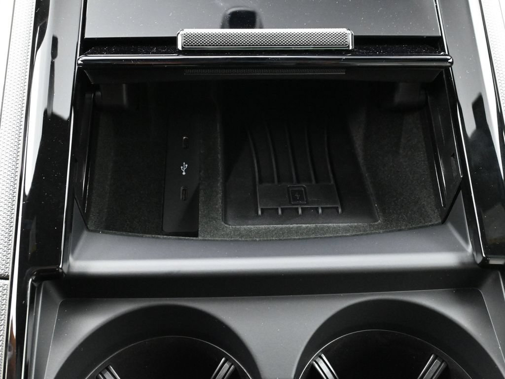 Certified 2026 Porsche Panamera image 23