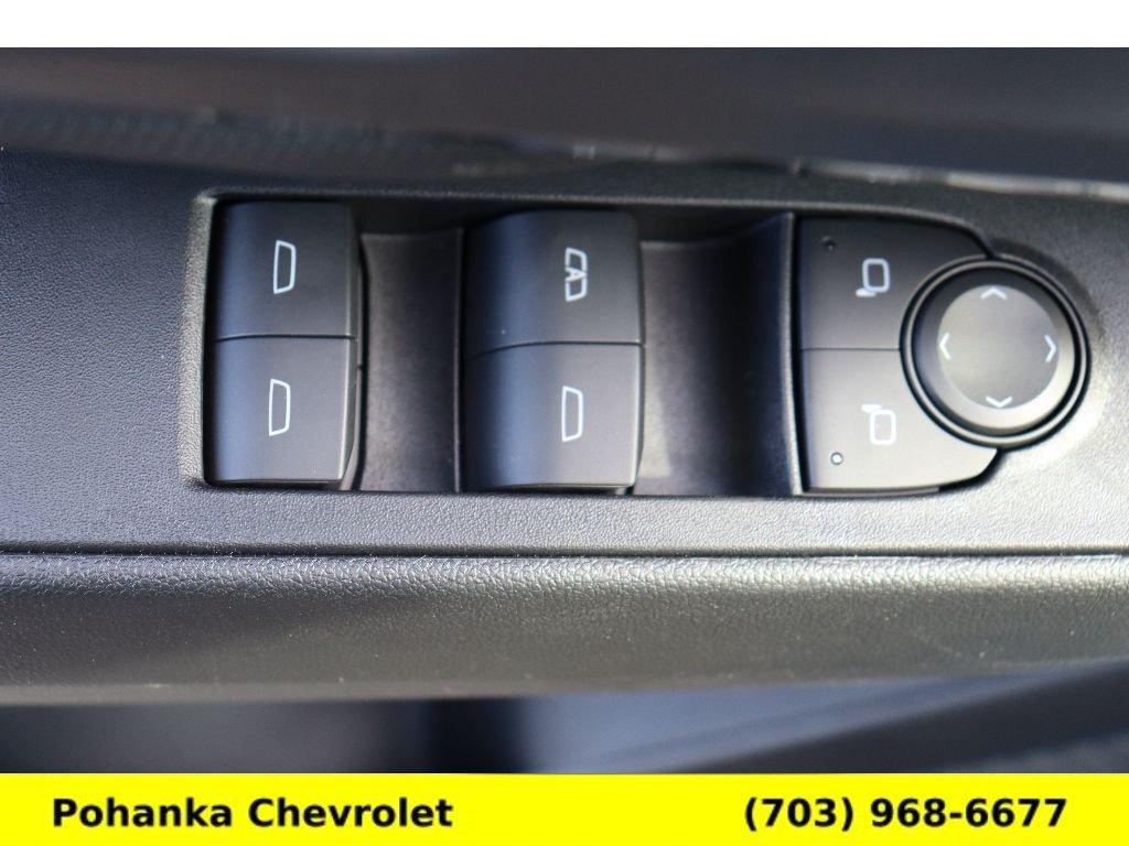New 2026 Chevrolet Equinox EV RS FWD image 20