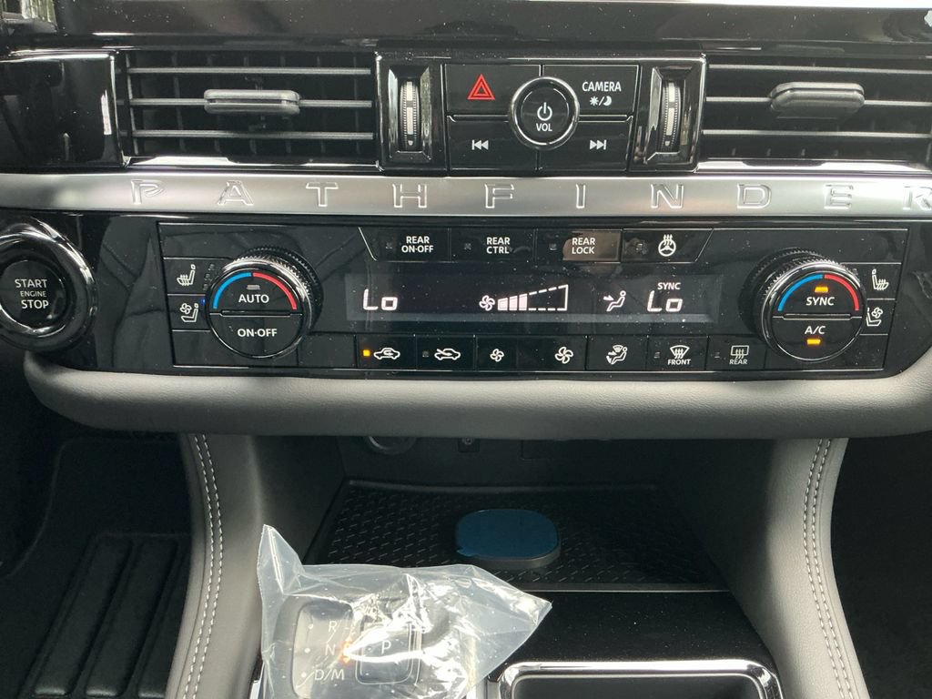 New 2026 Nissan Pathfinder Platinum AWD/4WD image 22
