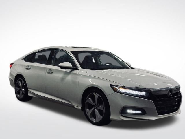 Used 2018 Honda Accord Touring image 4