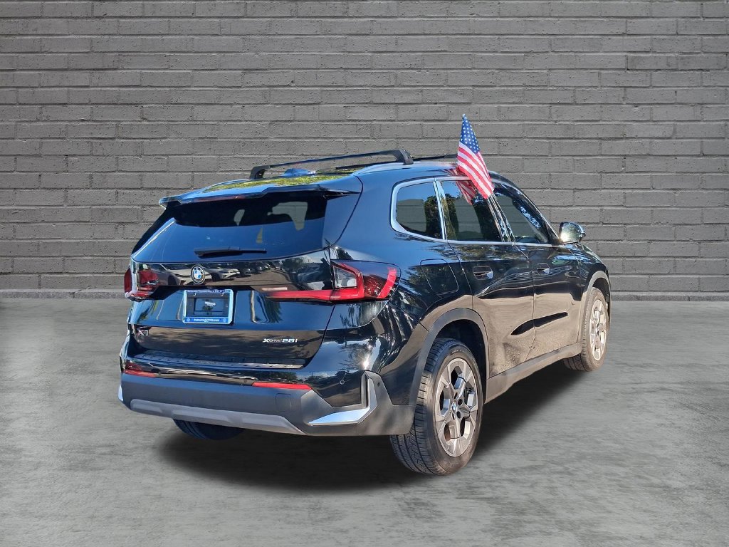 Used 2023 BMW X1 xDrive28i w/ Convenience Package AWD/4WD image 10