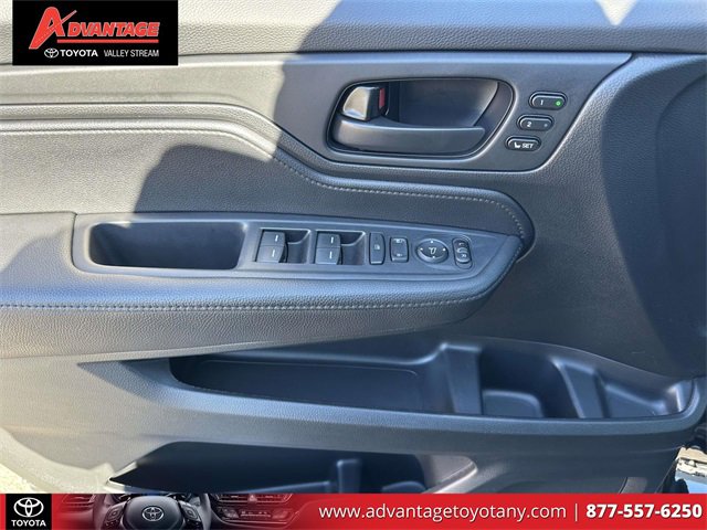 Used 2024 Honda Odyssey EX-L image 20