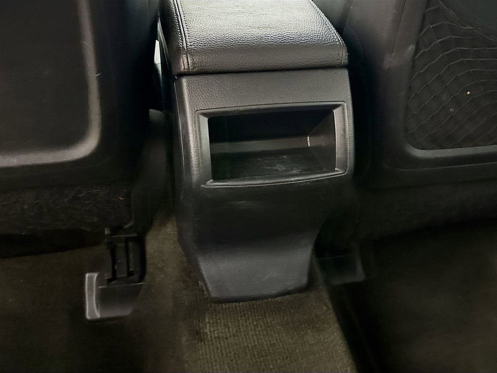 Used 2011 Subaru Outback 2.5i Limited image 29