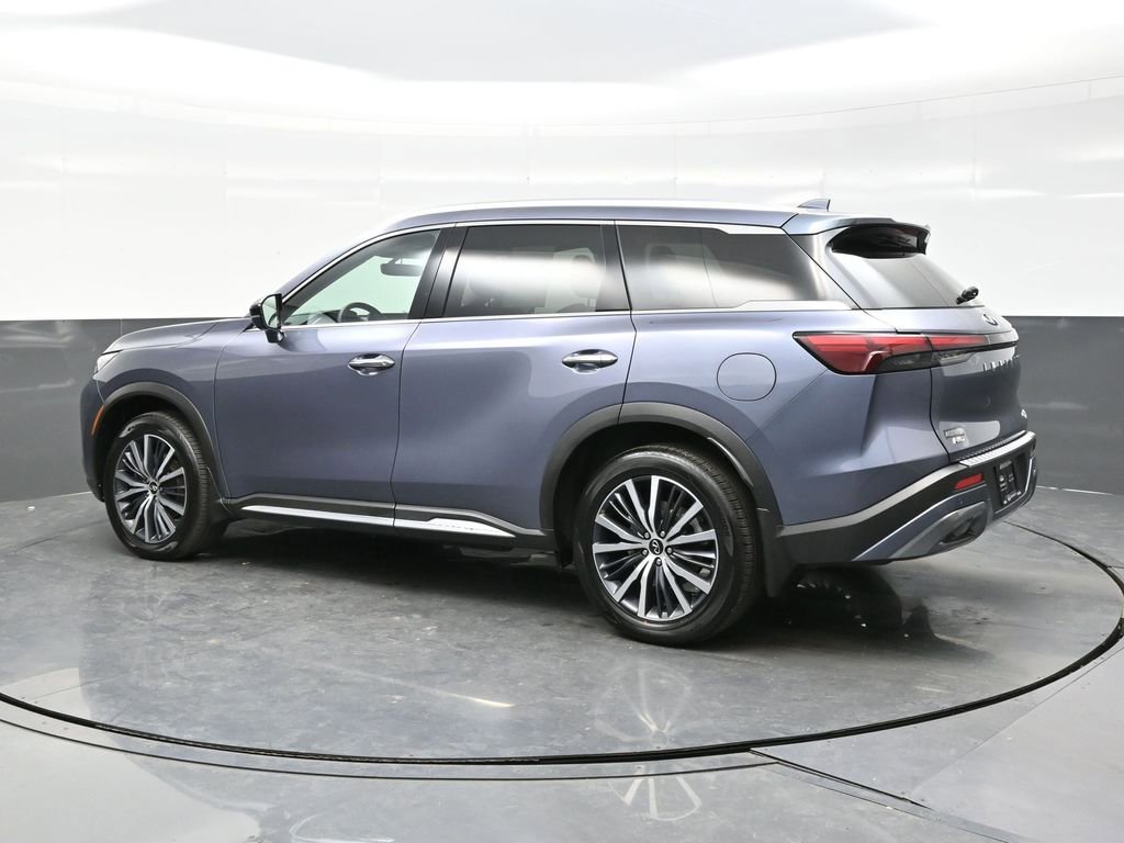 Used 2023 INFINITI QX60 Sensory w/ Cargo Package AWD/4WD image 4