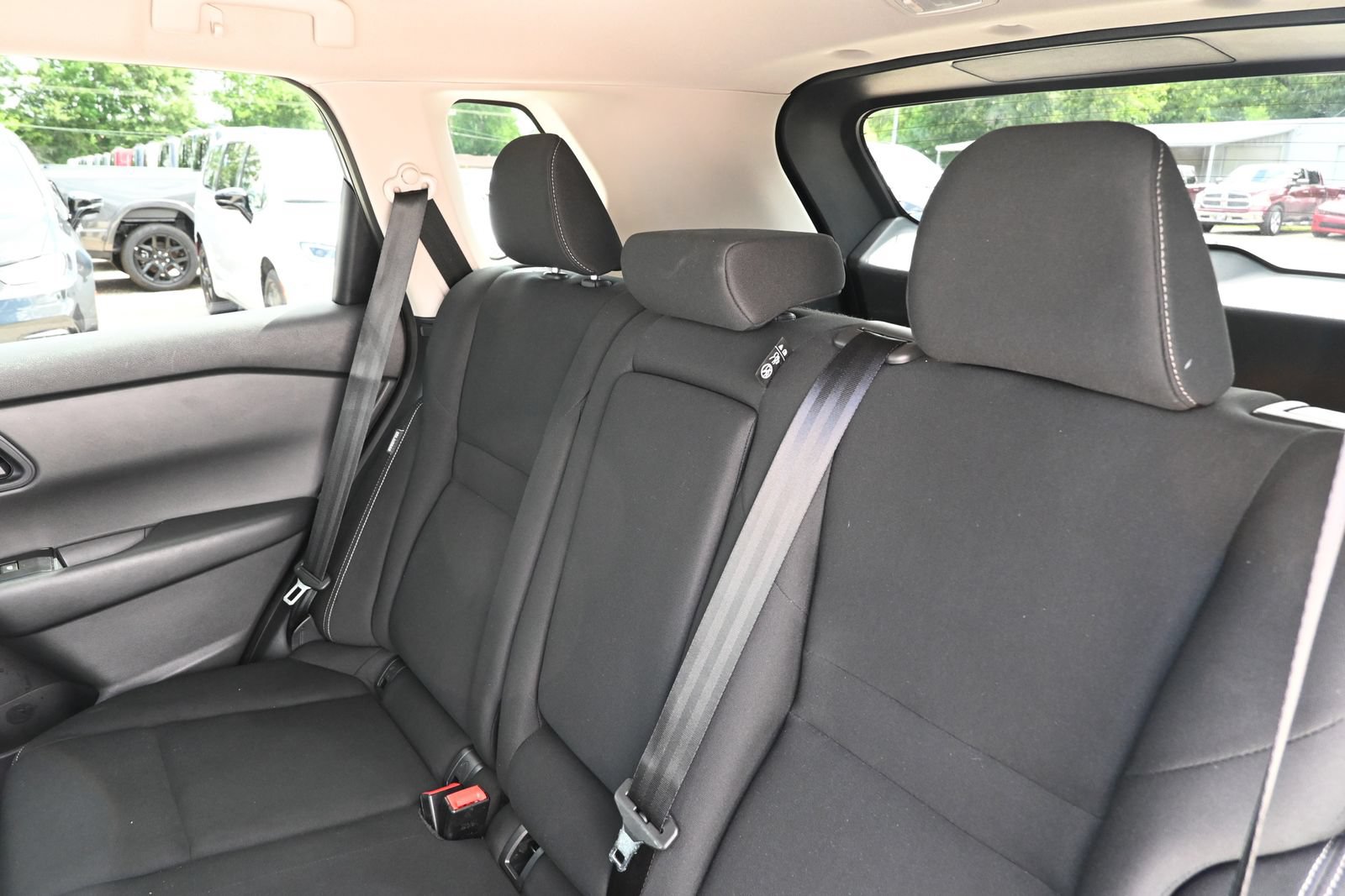 Used 2024 Nissan Rogue S AWD/4WD image 26