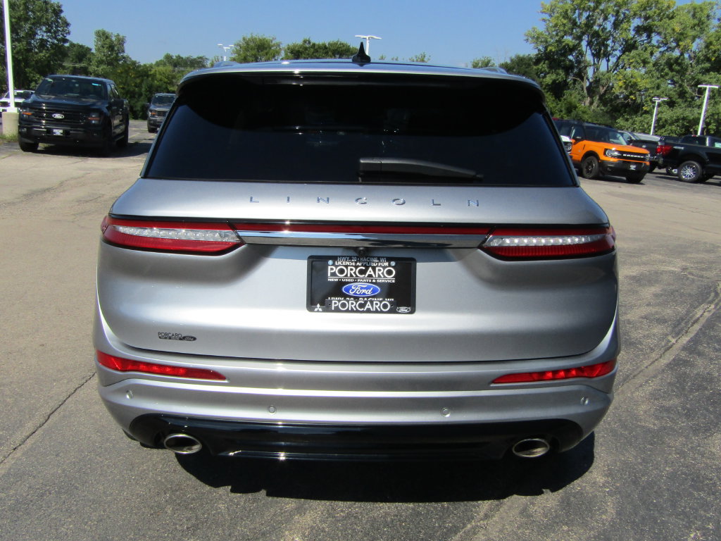 Used 2024 Lincoln Corsair Grand Touring AWD/4WD image 7