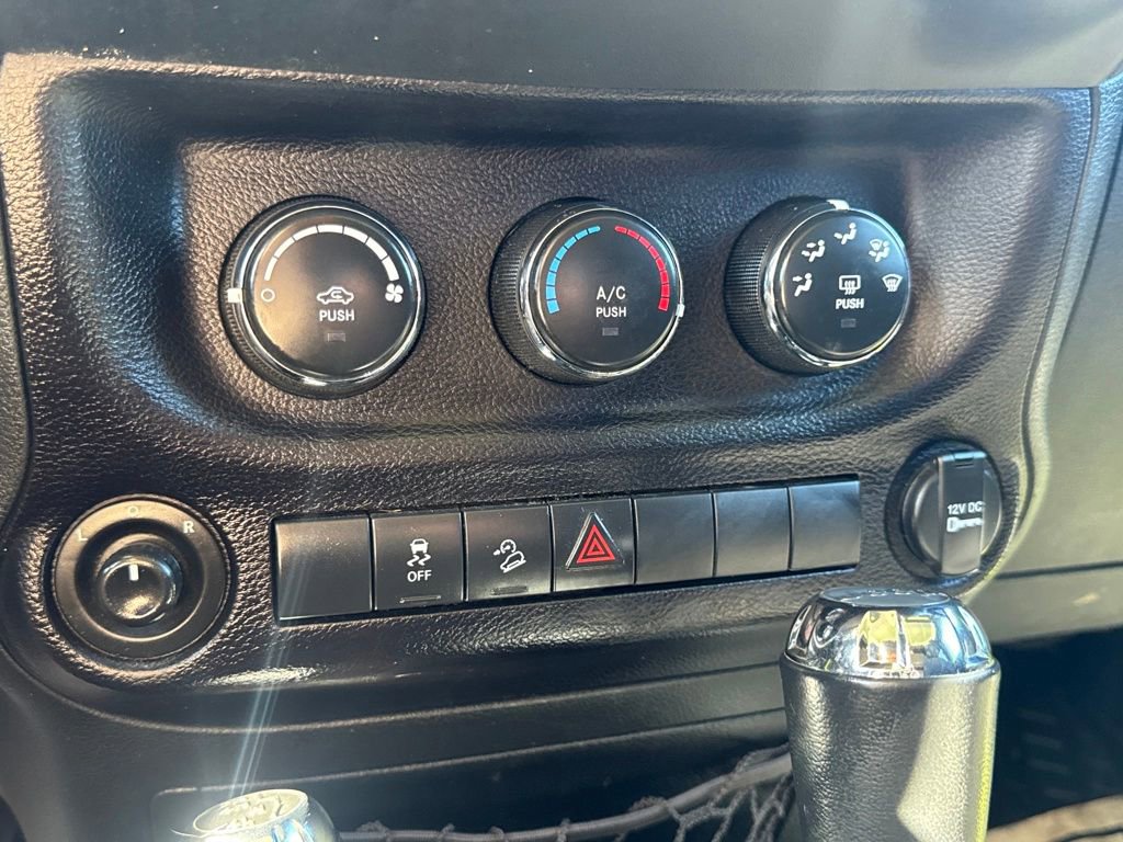 Used 2016 Jeep Wrangler Unlimited Sport w/ Quick Order Package 24S image 36