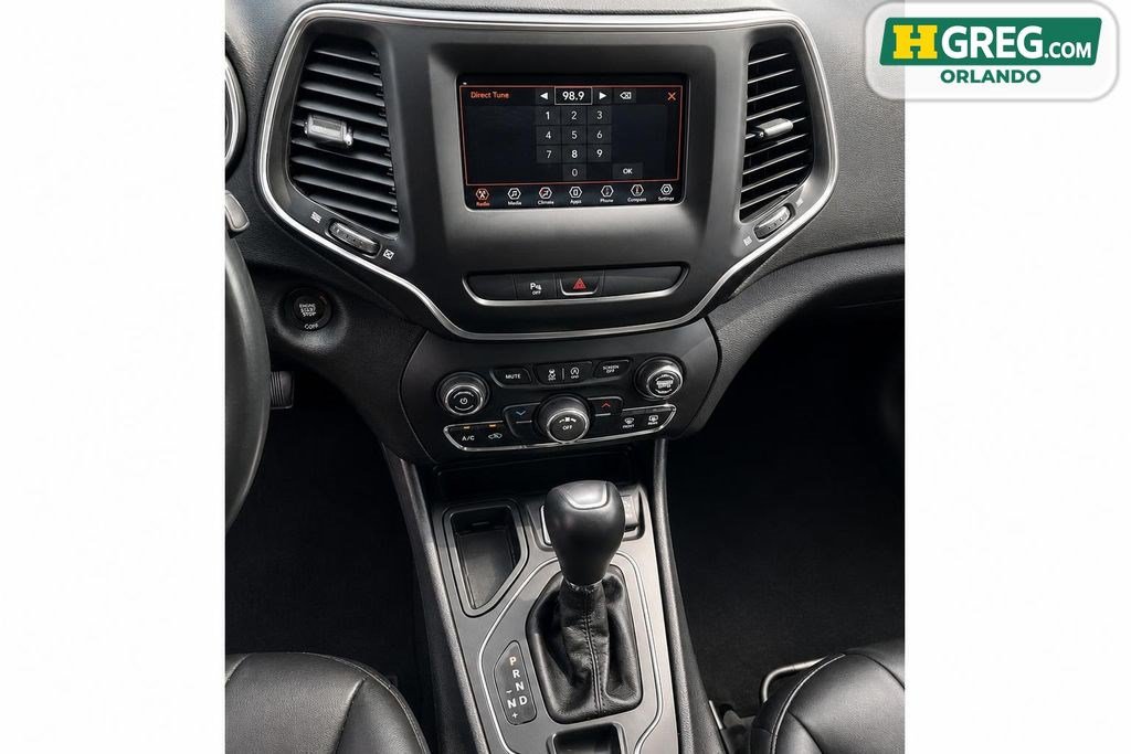 Used 2020 Jeep Cherokee Latitude Plus FWD image 15