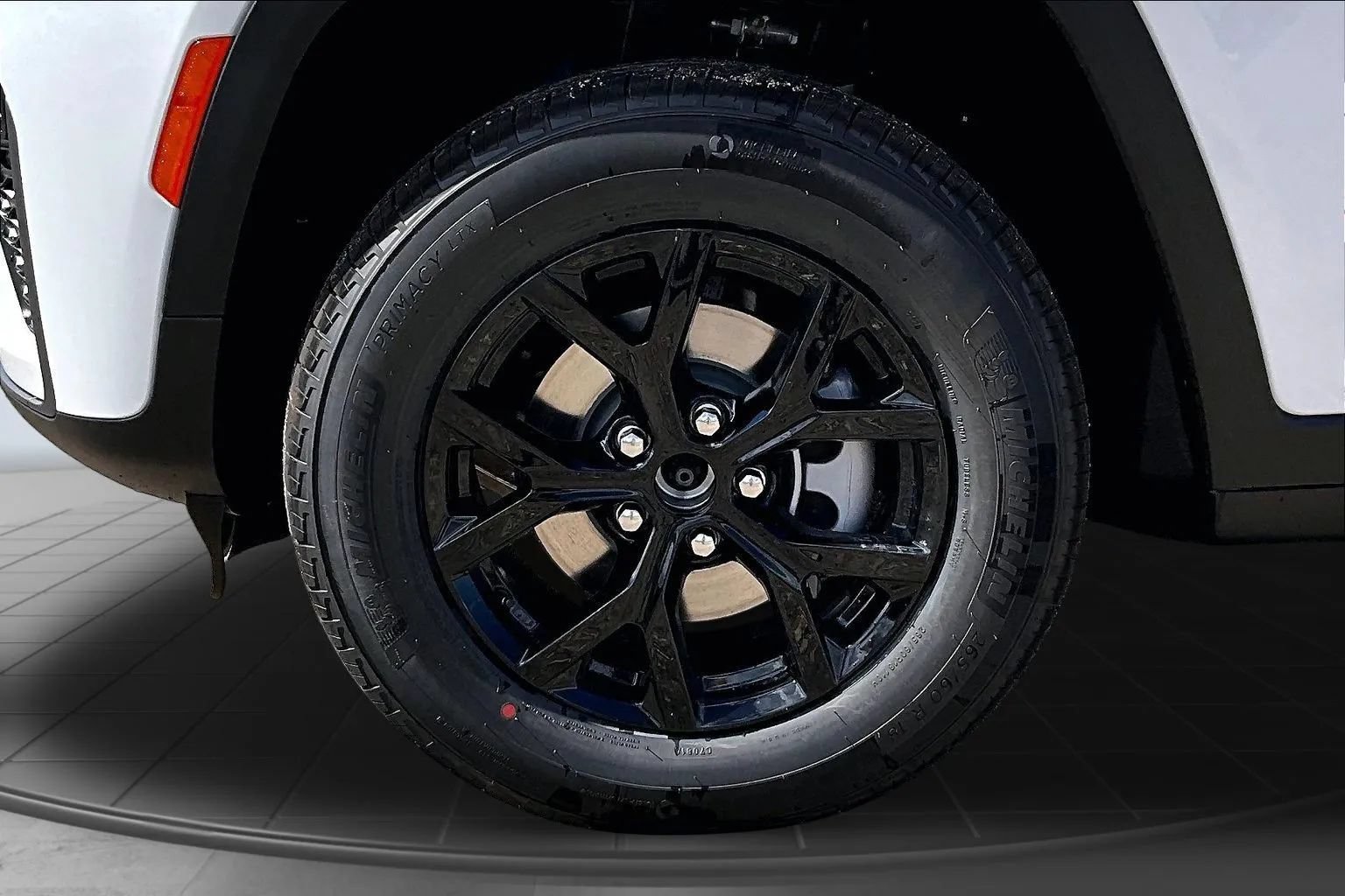 New 2026 Jeep Grand Cherokee Altitude AWD/4WD image 11
