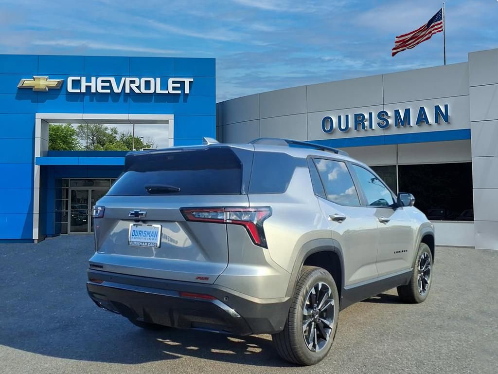 New 2026 Chevrolet Equinox RS w/ Convenience Package III FWD image 3