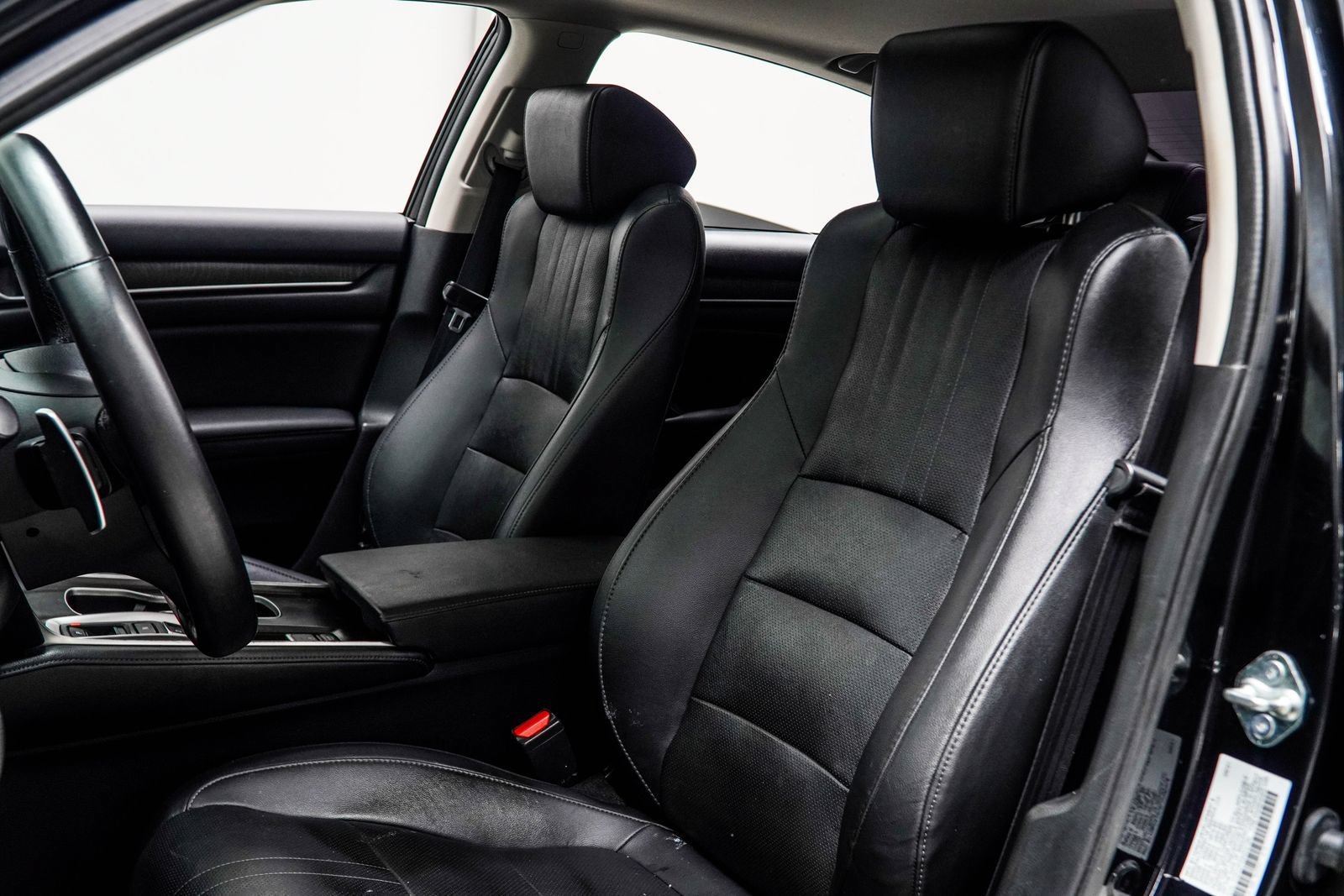 Used 2021 Honda Accord Touring image 36