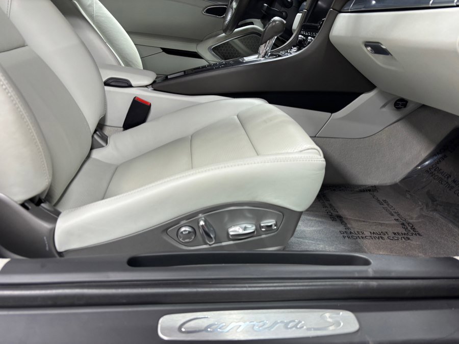 Used 2013 Porsche 911 Carrera S image 7