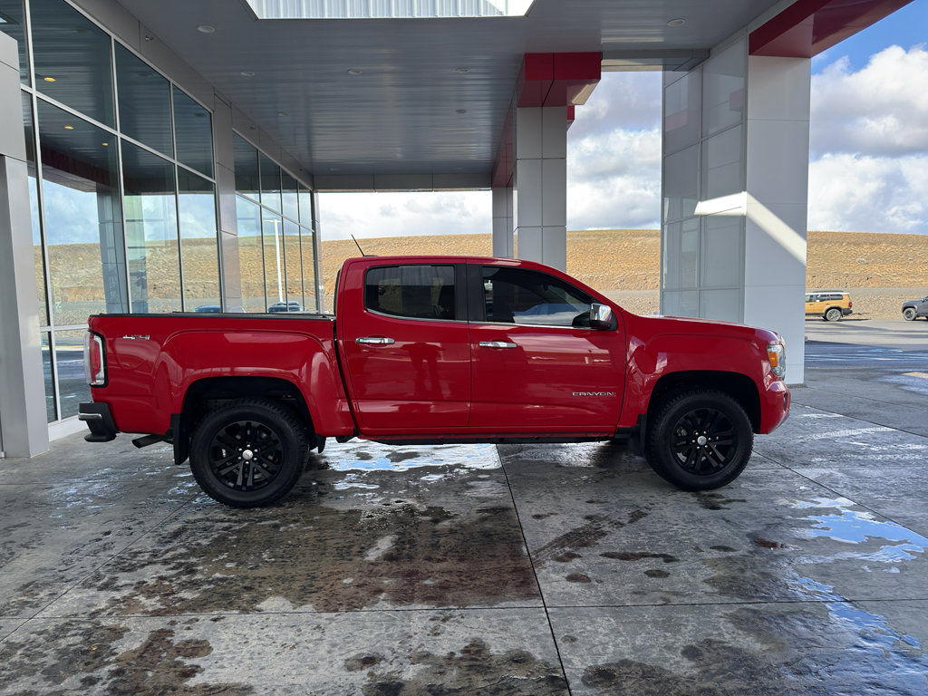 Used 2017 GMC Canyon SLT w/ Driver Alert Package image 10