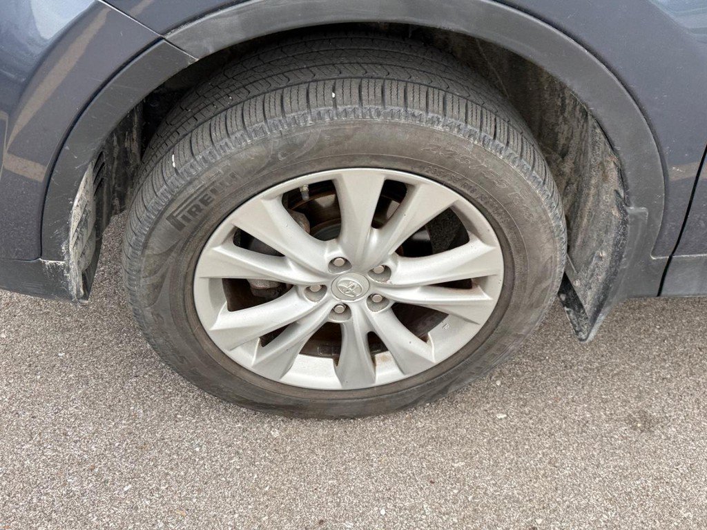 Used 2014 Toyota RAV4 Limited image 13