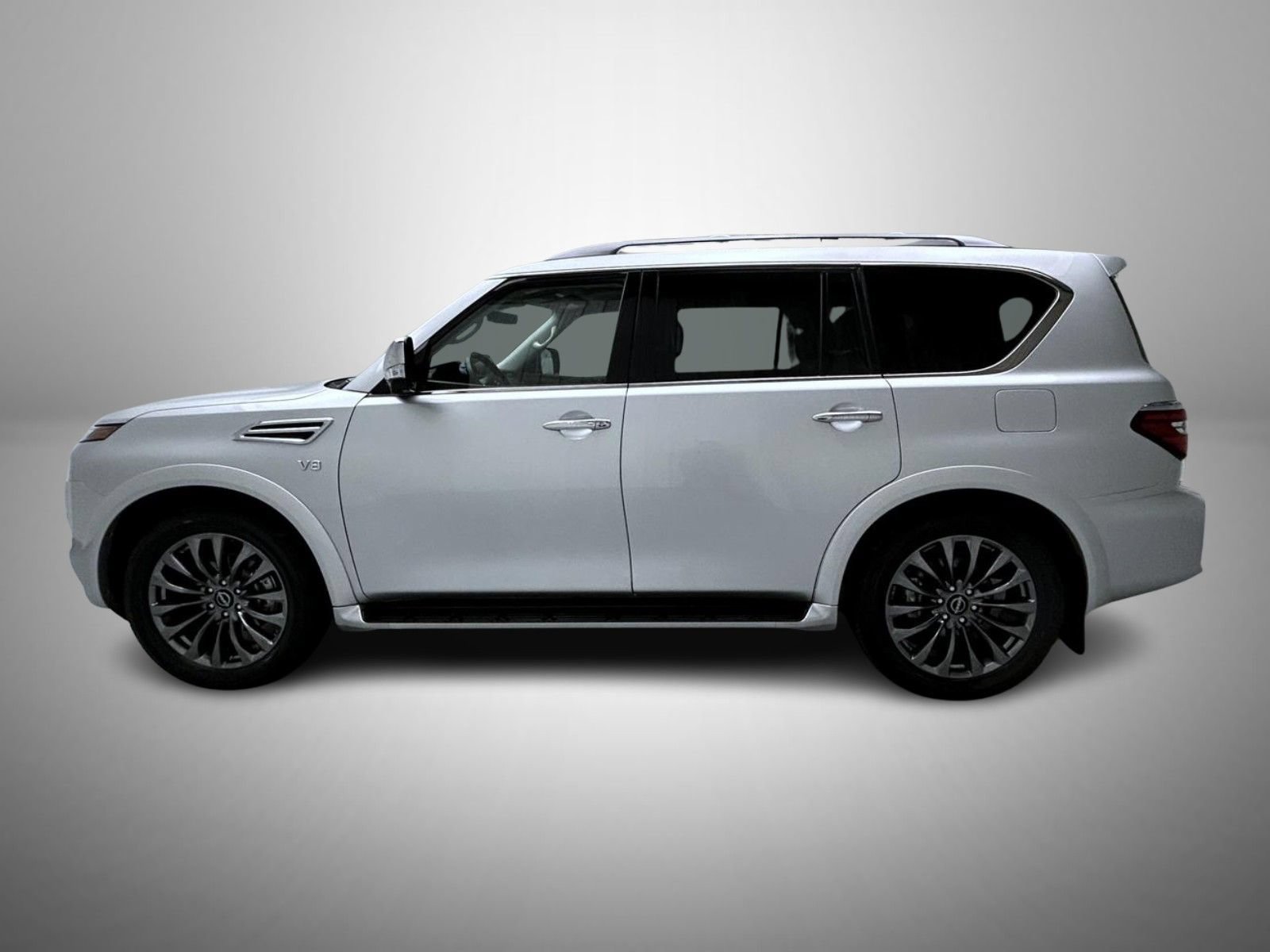 Used 2021 Nissan Armada Platinum w/ Captain's Chairs Package AWD/4WD image 8