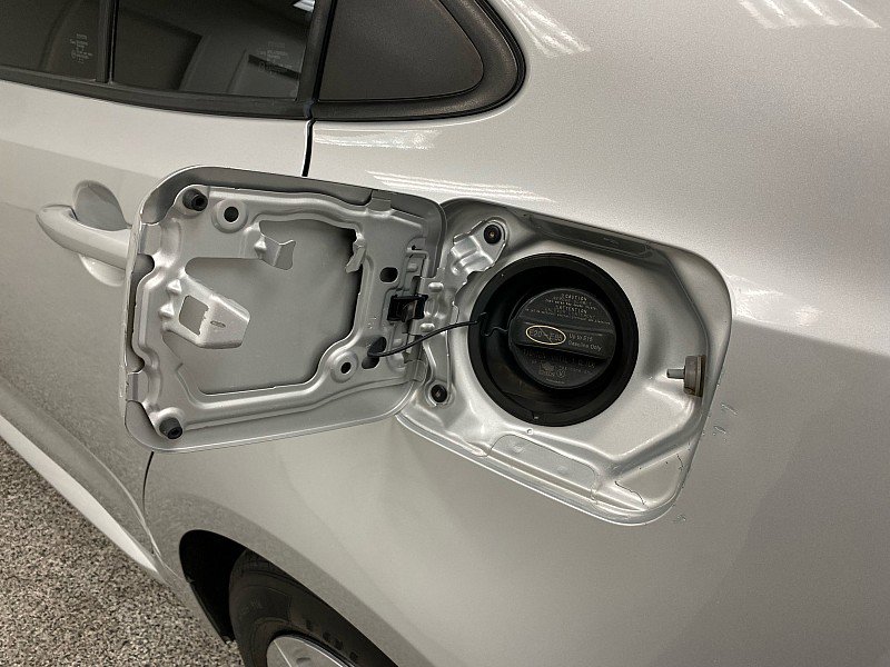 Used 2020 Toyota Corolla L image 28