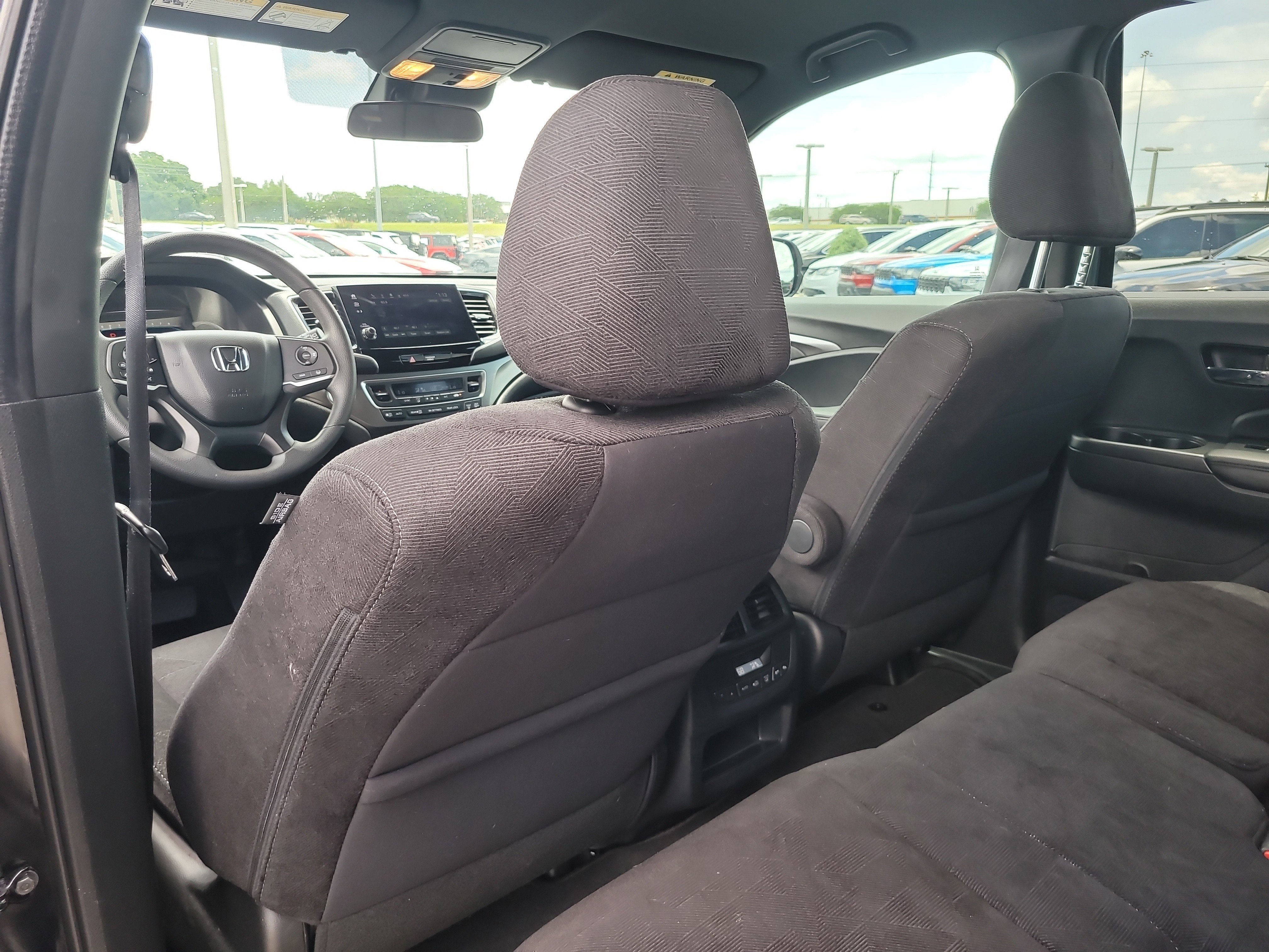 Used 2022 Honda Pilot Sport image 12