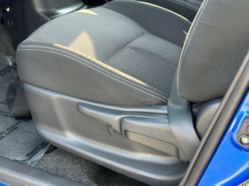 Used 2016 Nissan Versa SV w/ SV Appearance Package FWD image 28