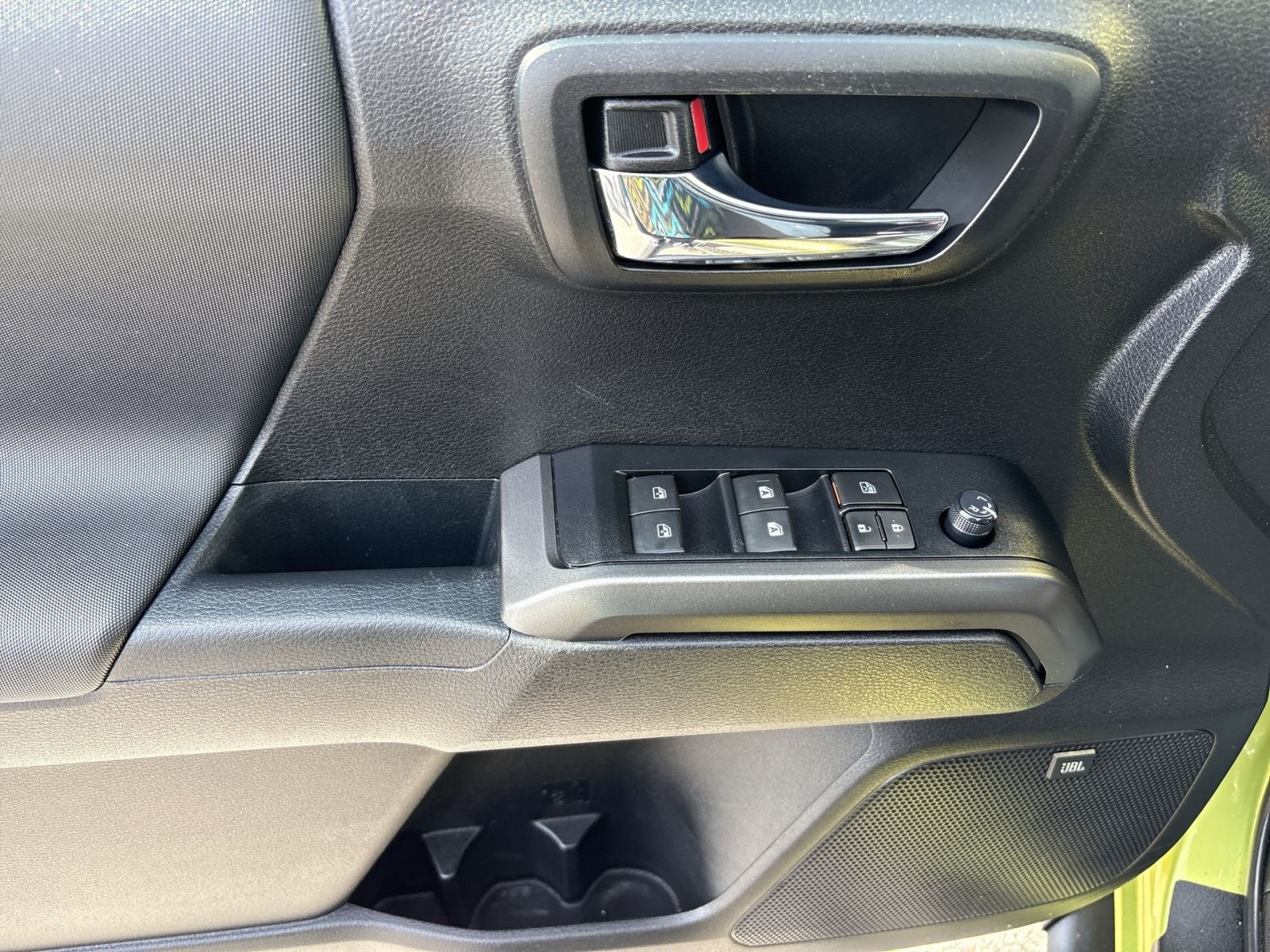 Used 2022 Toyota Tacoma TRD Pro AWD/4WD image 15