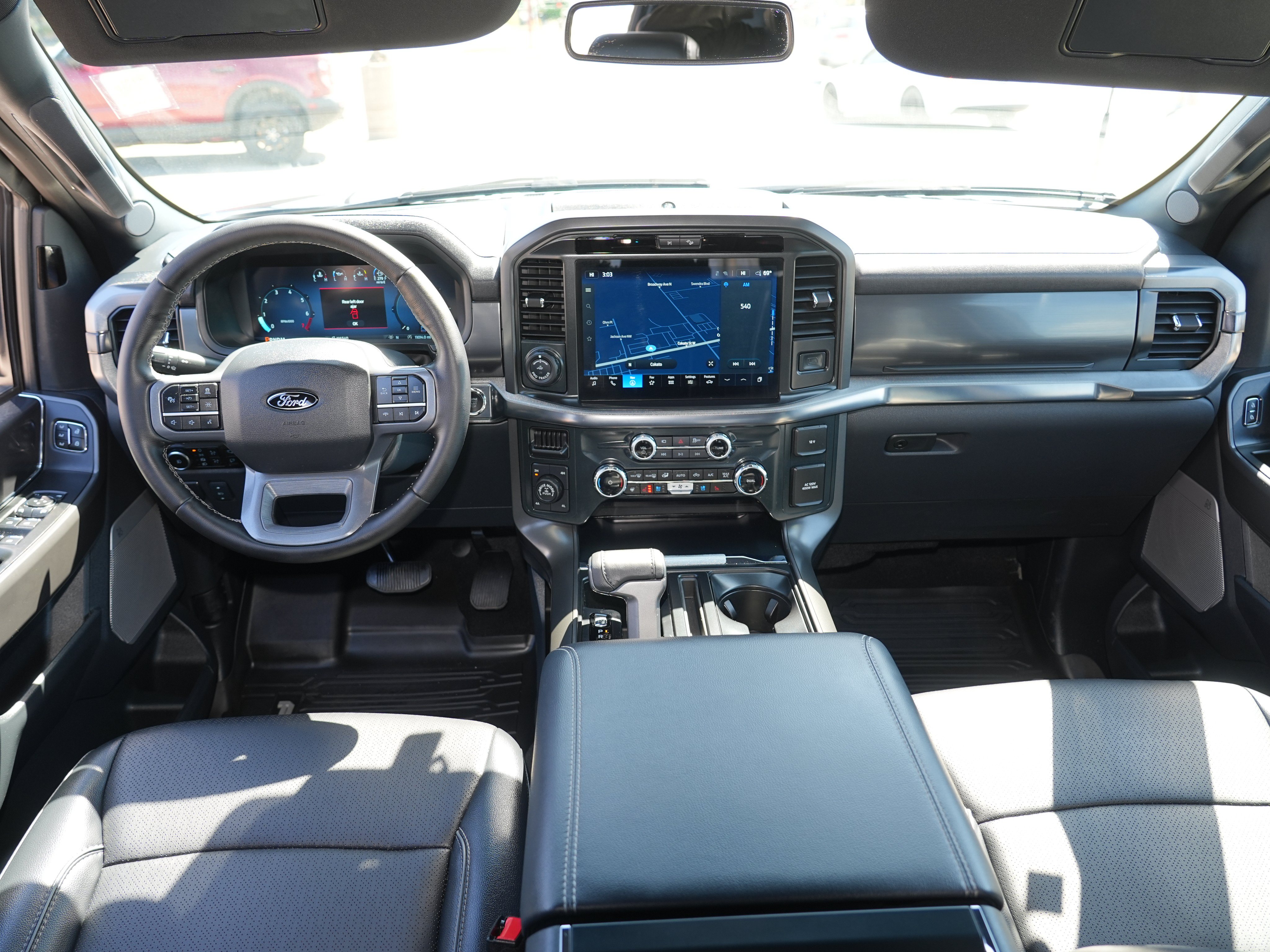 Used 2025 Ford F150 Lariat w/ Equipment Group 501A Mid AWD/4WD image 28