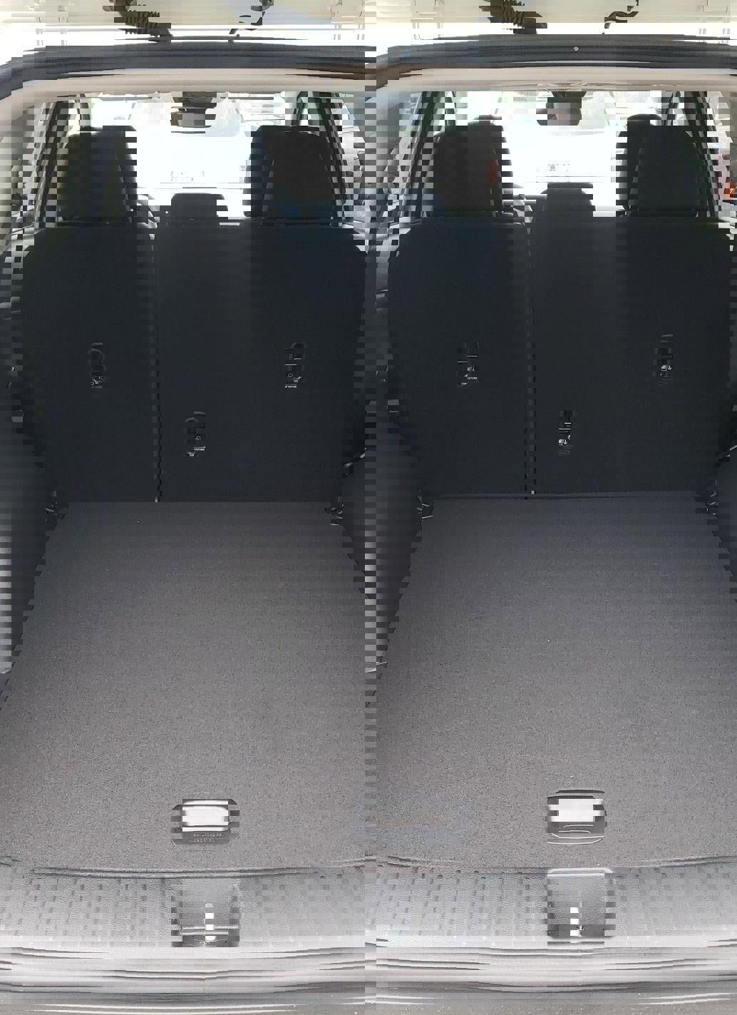 New 2026 Kia Sportage S image 14