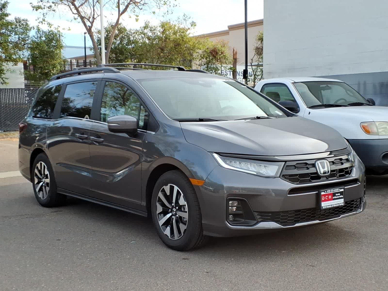 New 2026 Honda Odyssey EX-L video 3