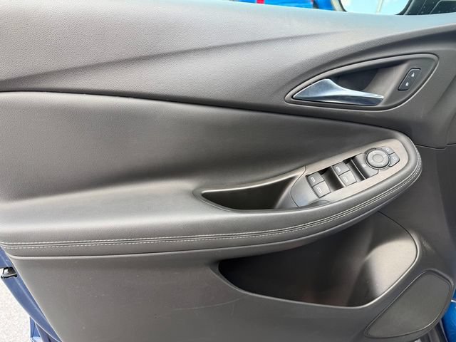 Used 2023 Buick Encore GX Select w/ Safety Package II FWD image 12