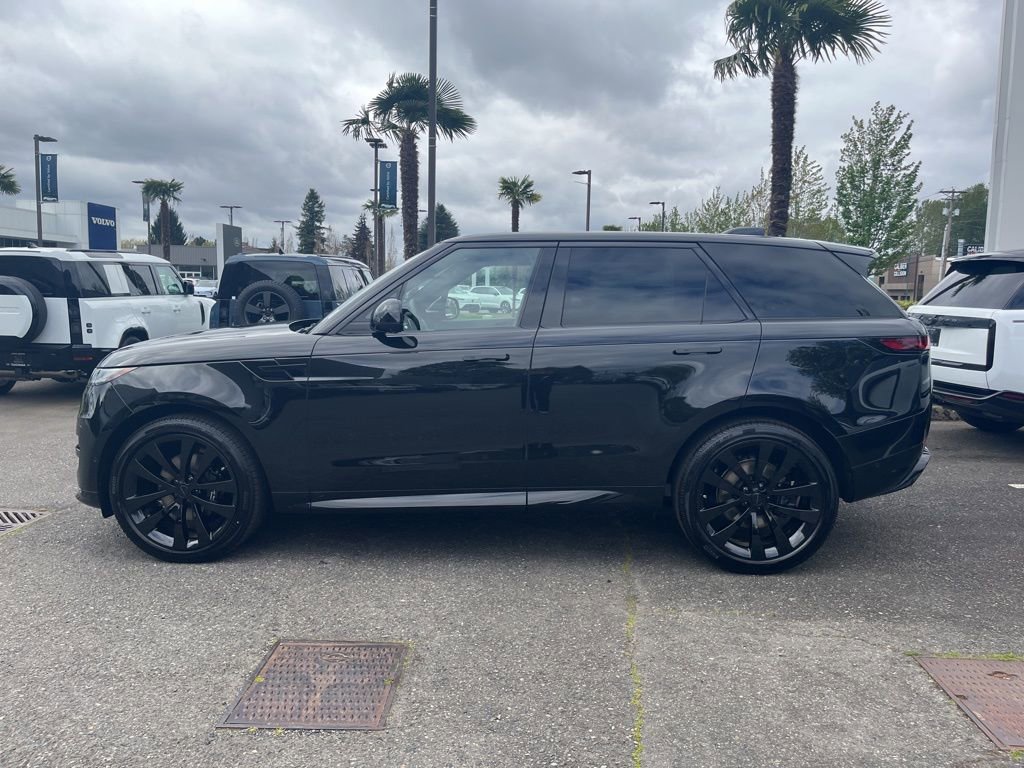 New 2026 Land Rover Range Rover Sport Dynamic SE AWD/4WD image 2