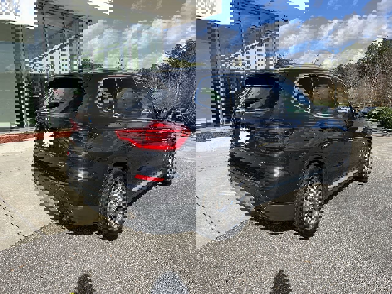 Used 2021 BMW X3 xDrive30e w/ Executive Package image 8