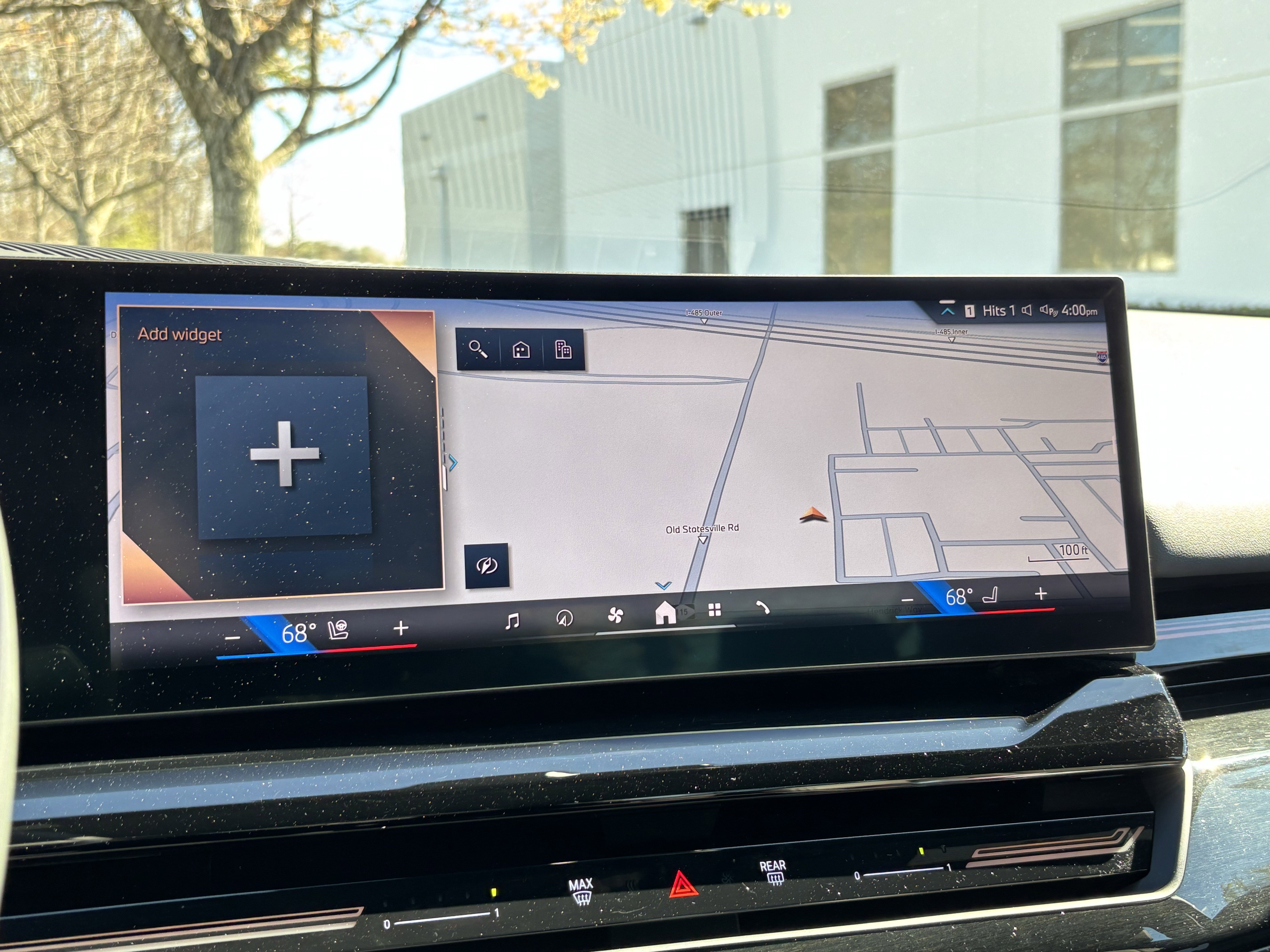 Certified 2025 BMW 530i image 24