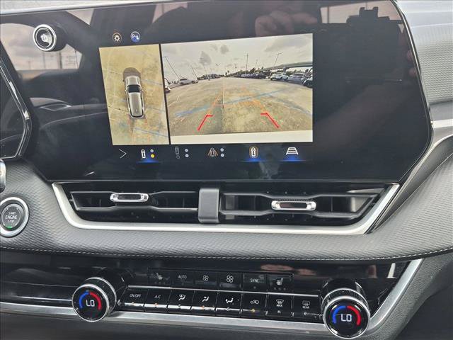 Used 2025 Chevrolet Equinox LT w/ Convenience Package II FWD image 15