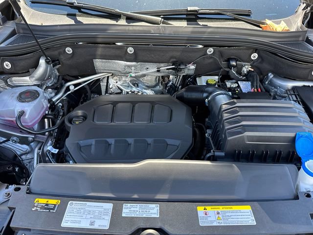 New 2026 Volkswagen Atlas Cross Sport SEL R-Line image 13