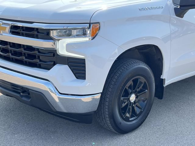 Certified 2024 Chevrolet Silverado 1500 LT AWD/4WD image 11