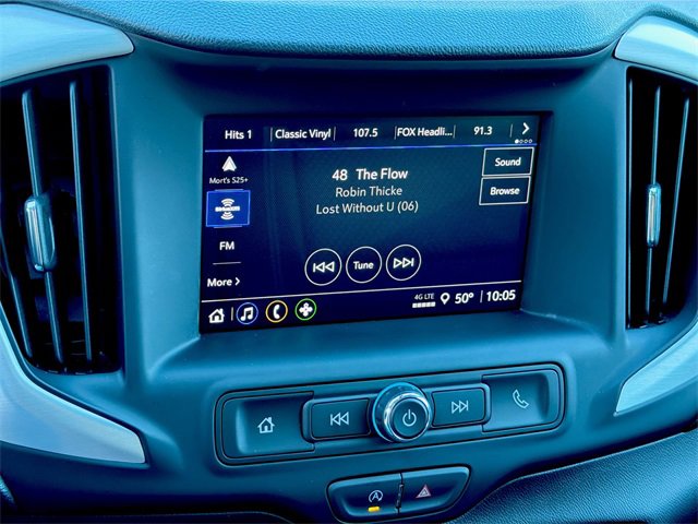 Used 2024 GMC Terrain SLE image 25