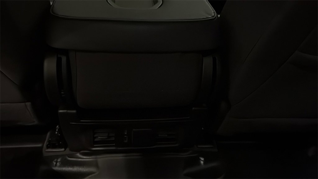 Used 2022 Chevrolet Silverado 1500 LT image 19