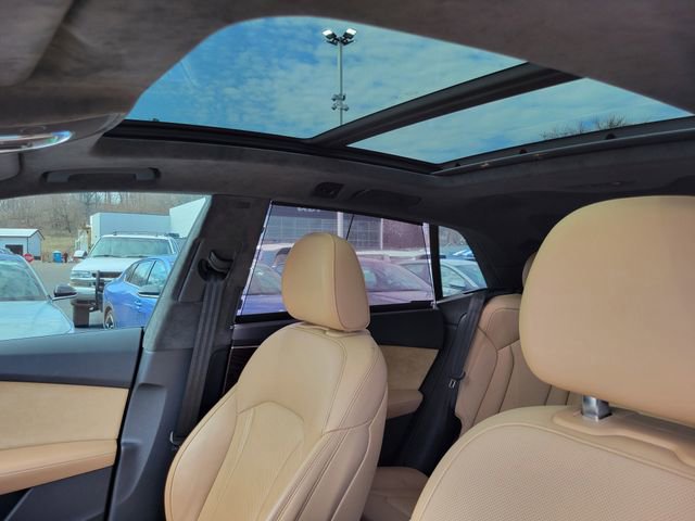 Used 2020 Audi Q8 Prestige w/ Prestige Package image 26