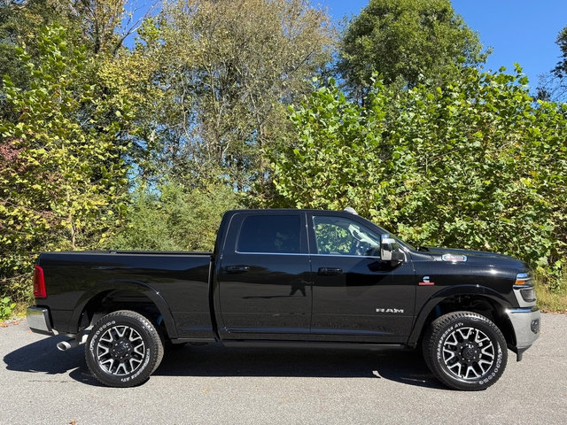 New 2026 RAM 2500 Limited AWD/4WD image 6