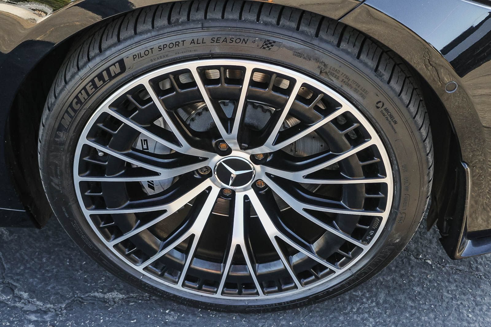 Used 2024 Mercedes-Benz CLE 53 AMG 4MATIC image 13