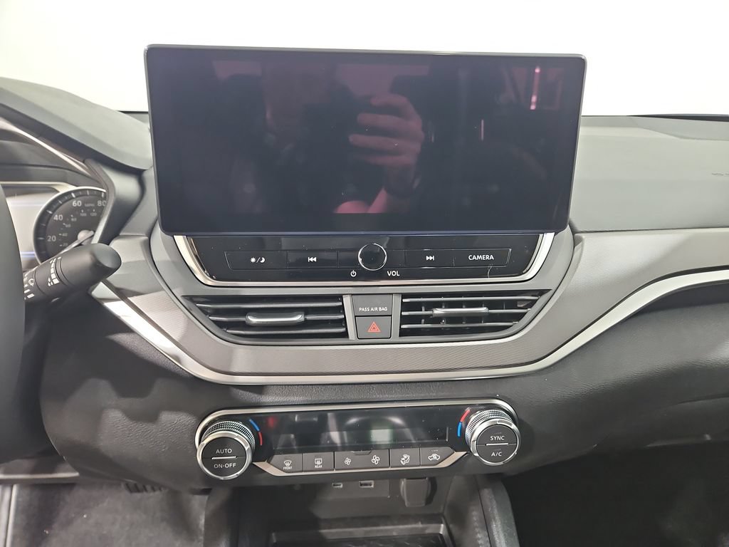 New 2026 Nissan Altima 2.5 SR w/ SR Midnight Edition Package AWD/4WD image 19