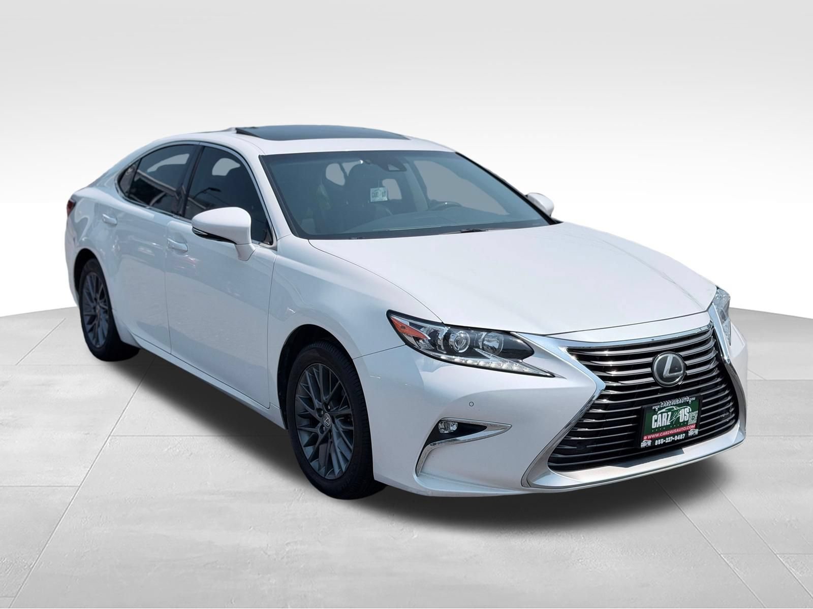 Used 2018 Lexus ES 350 w/ Premier Package FWD image 3