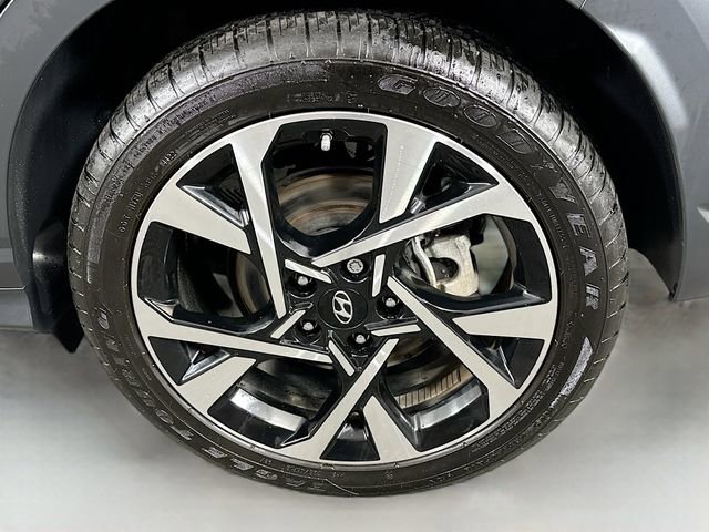 Used 2023 Hyundai Kona Limited w/ Cargo Package image 33