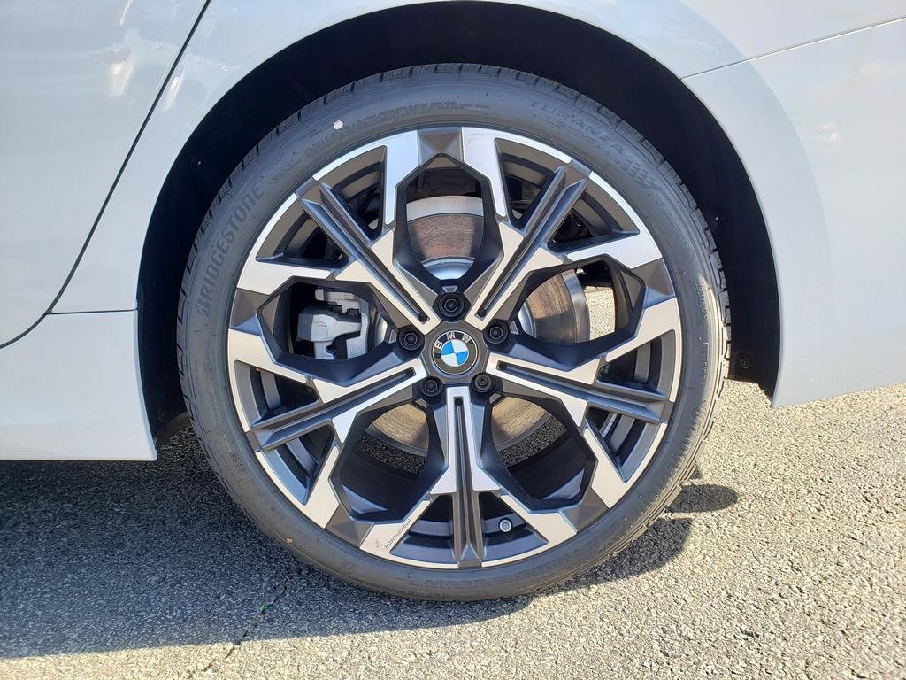 New 2026 BMW 330i xDrive Sedan w/ Premium Package image 12