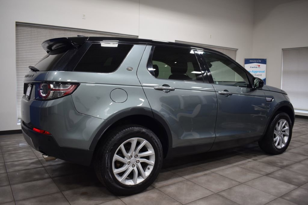 Used 2018 Land Rover Discovery Sport HSE image 4