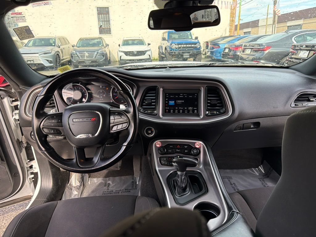 Used 2022 Dodge Challenger GT RWD image 19