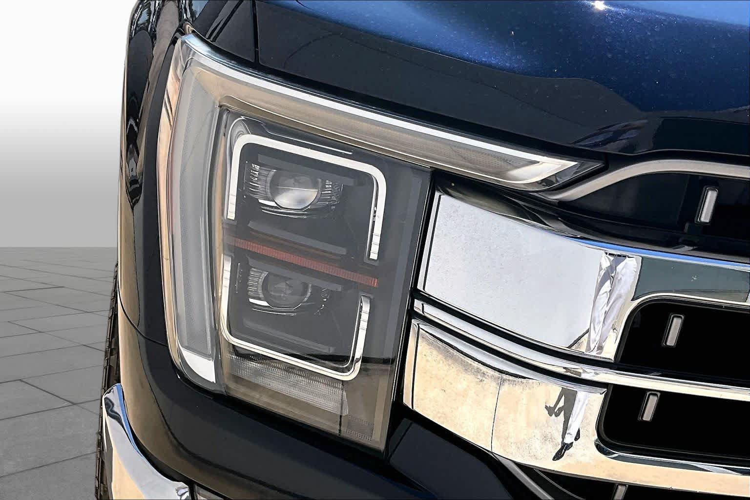 Used 2021 Ford F150 Lariat w/ Equipment Group 502A High AWD/4WD image 28