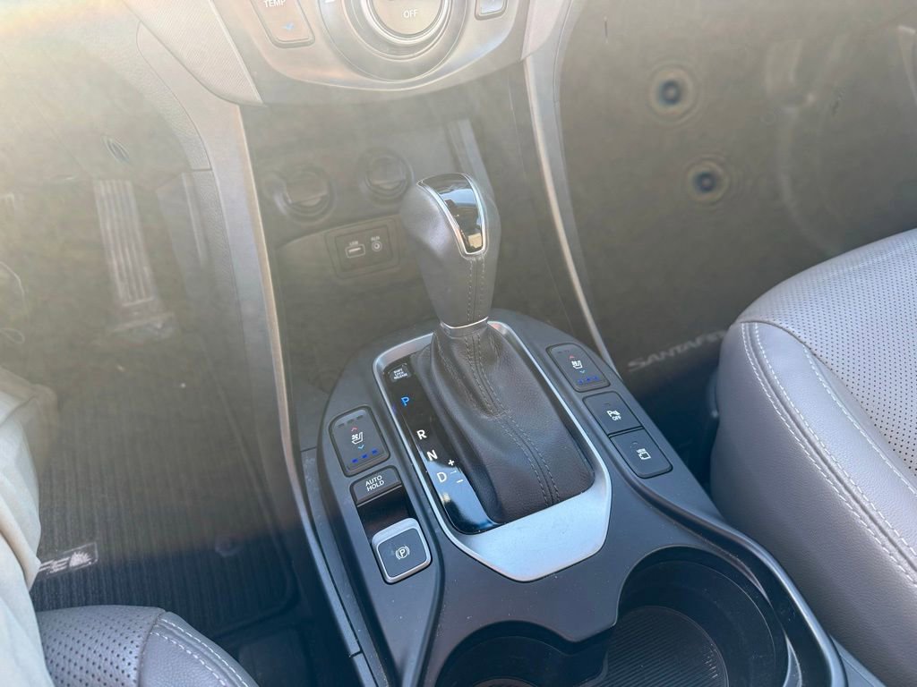Used 2018 Hyundai Santa Fe Limited AWD/4WD image 12