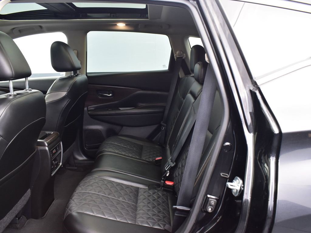 Used 2023 Nissan Murano Platinum image 17